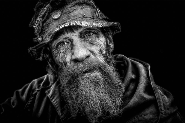 BERTIN Jean-Claude - Sdf Au Chapeau - Meilleur auteur 2025 Best author